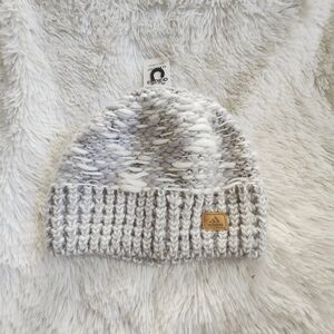 Adidas whittier grey and white chunky knit beanie winter hat women's